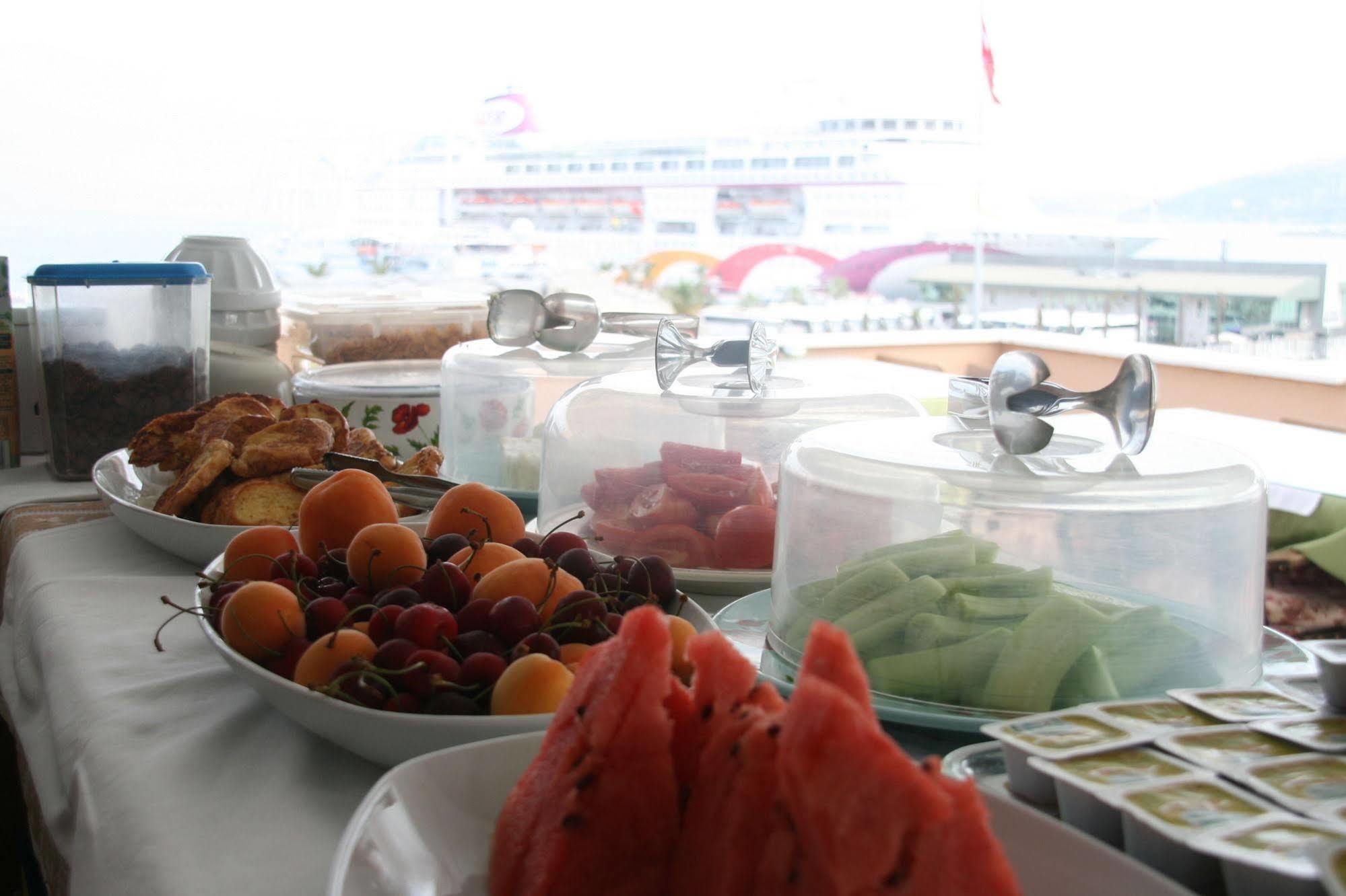 Liman Hotell Kusadası Exteriör bild